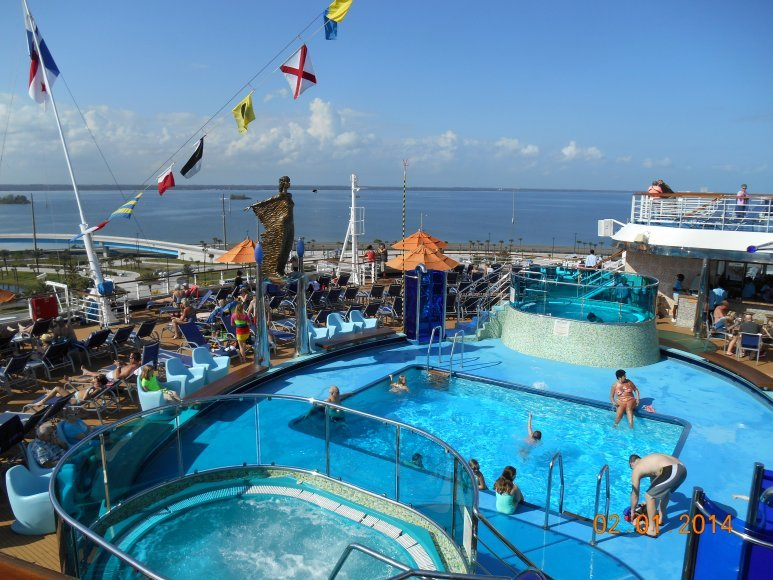 Carnival Dream Pool Deck